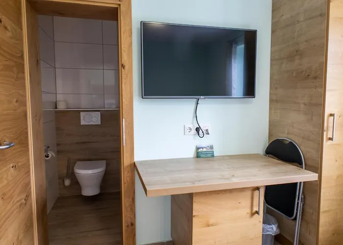 Dreilaendereck Otel *