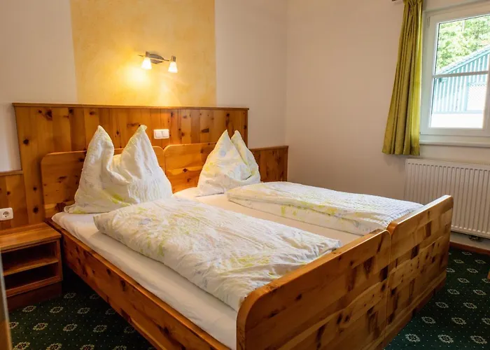 Dreilaendereck Schwarzenberg am Bohmerwald